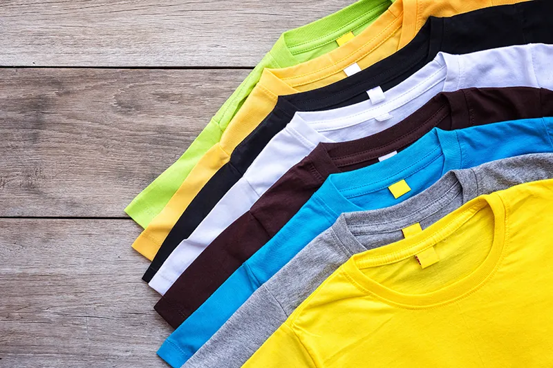 地域のバレーボールチームのオリジナルのユニフォームを作成しました!ピンクのぶた